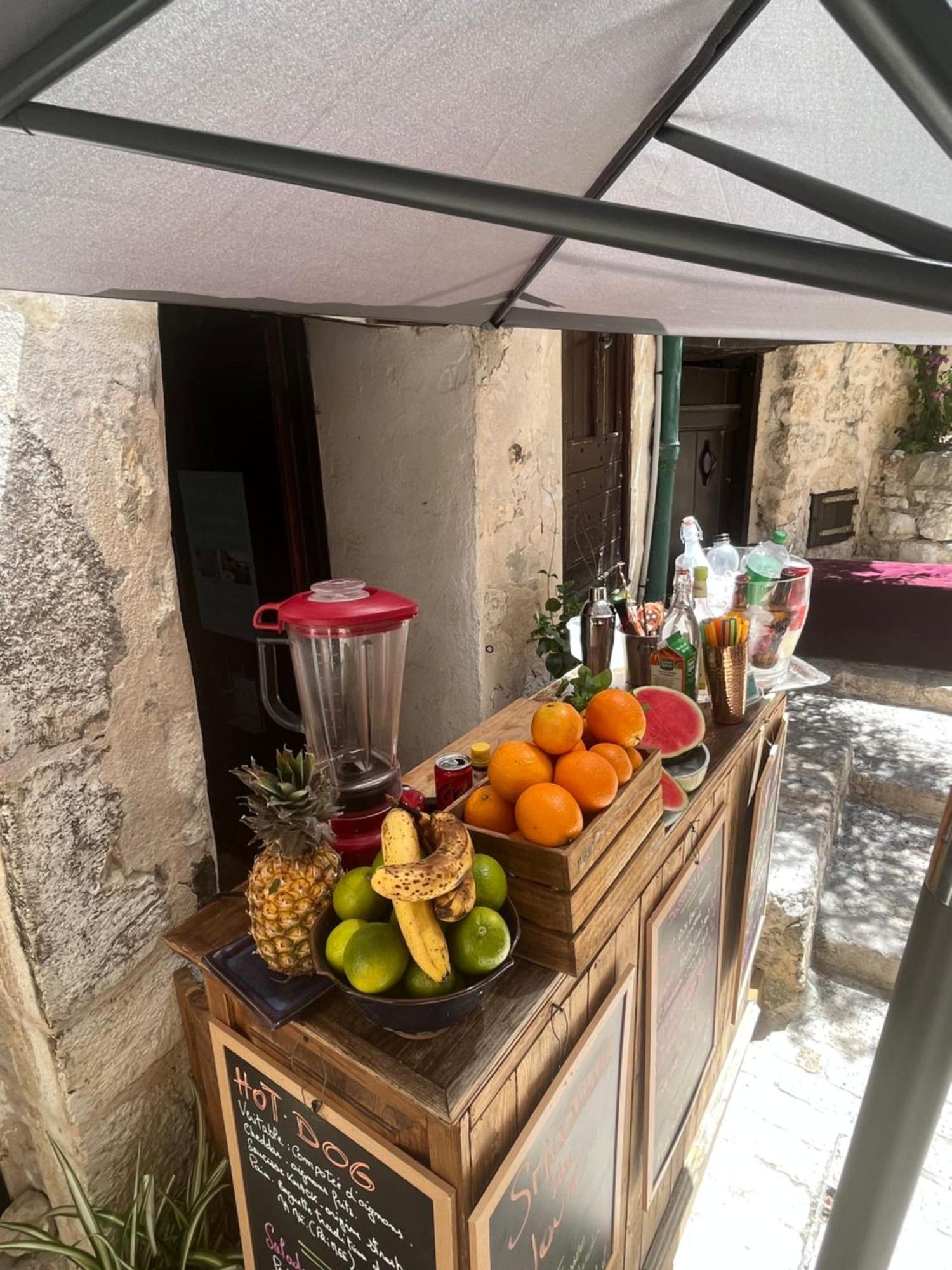 Carpe Diem Tourrettes-sur-Loup Buitenkant foto